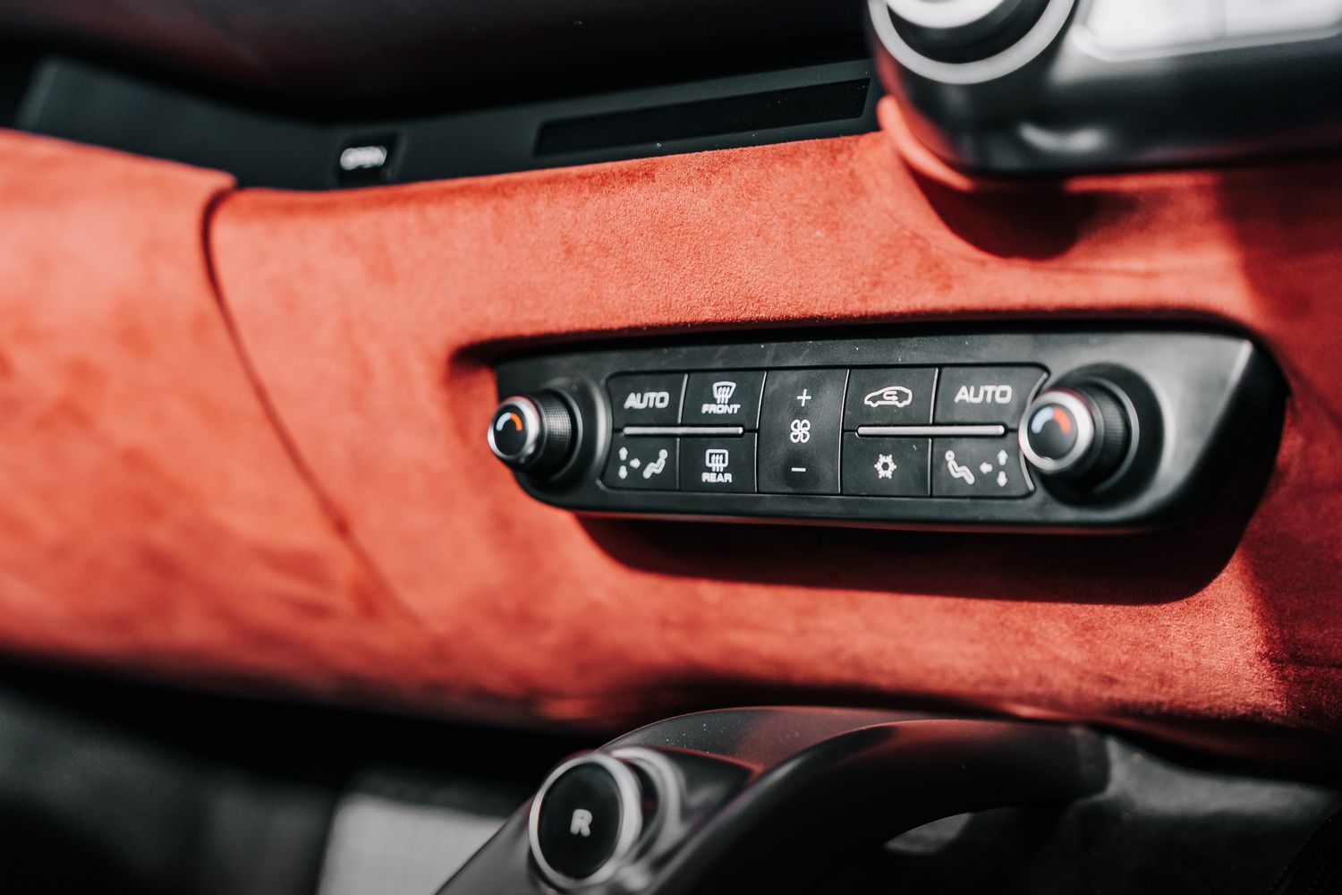 Ferrari 812 GTS