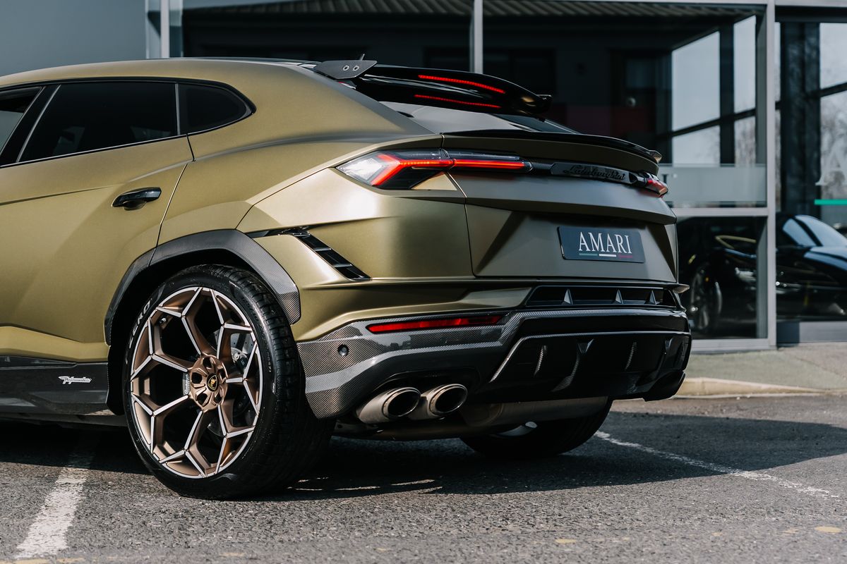 Lamborghini Urus V8 Performante