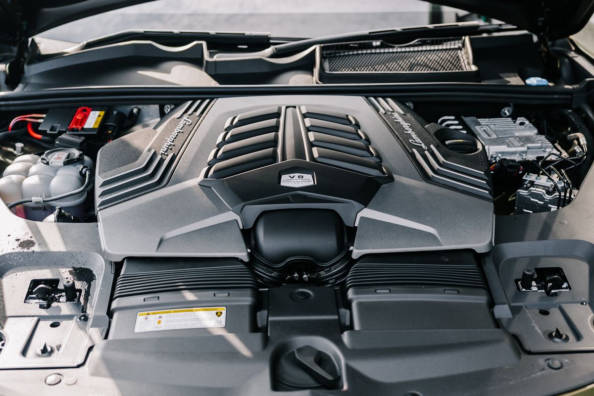 Lamborghini Urus V8 Performante