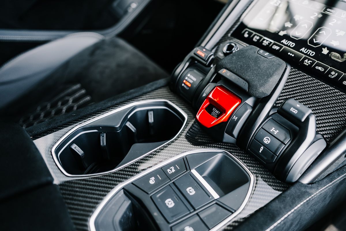 Lamborghini Urus V8 Performante