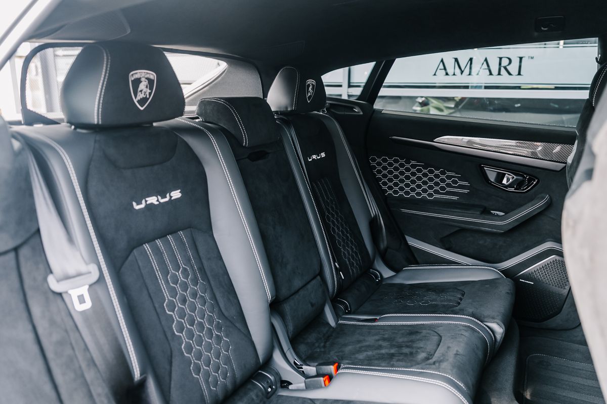 Lamborghini Urus V8 Performante