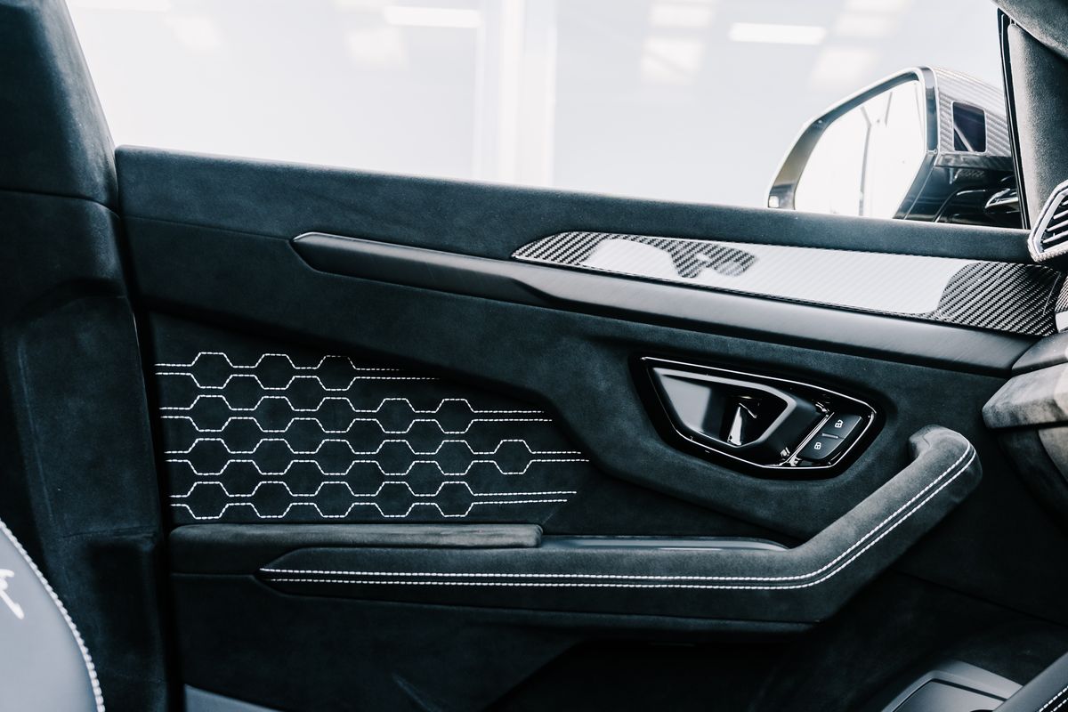 Lamborghini Urus V8 Performante
