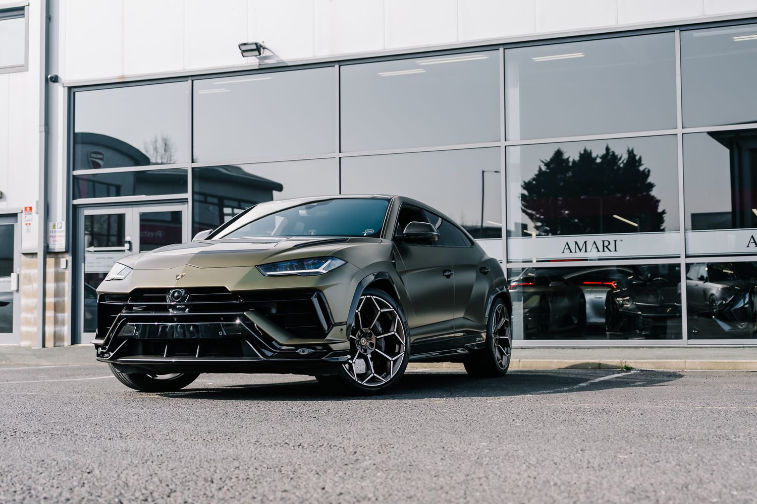 Lamborghini Urus V8 Performante VAT Qualifying