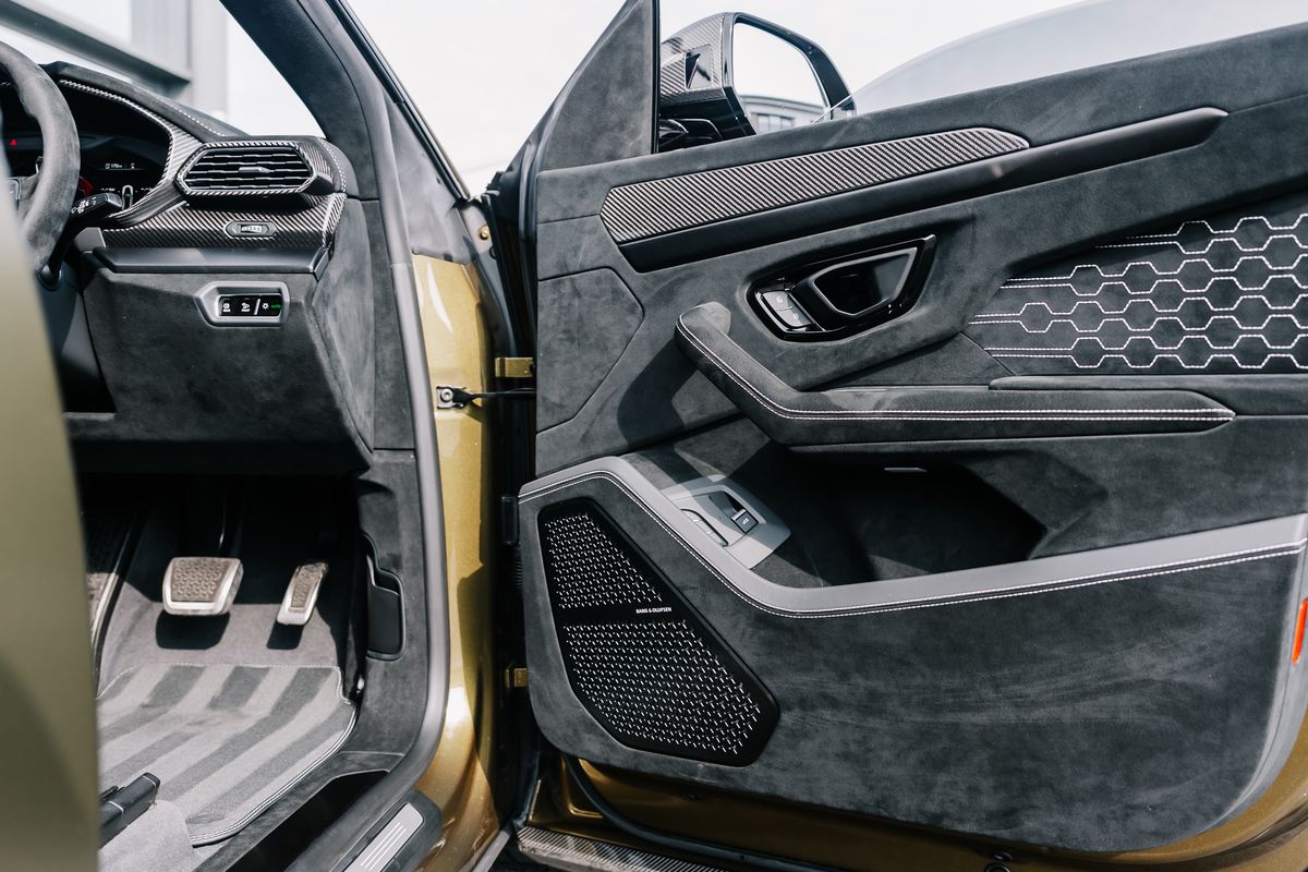 Lamborghini Urus V8 Performante