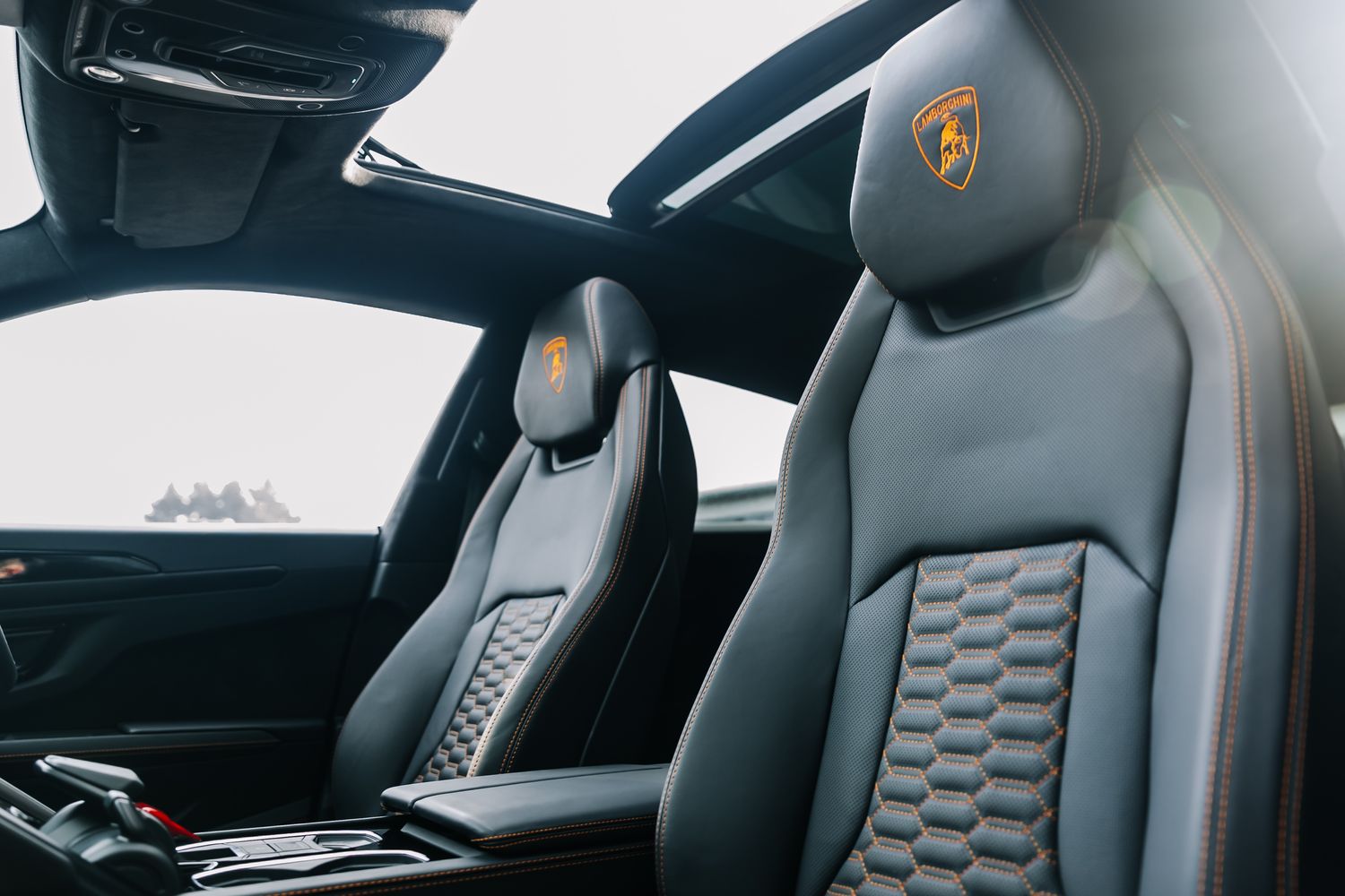Lamborghini Urus V8 S