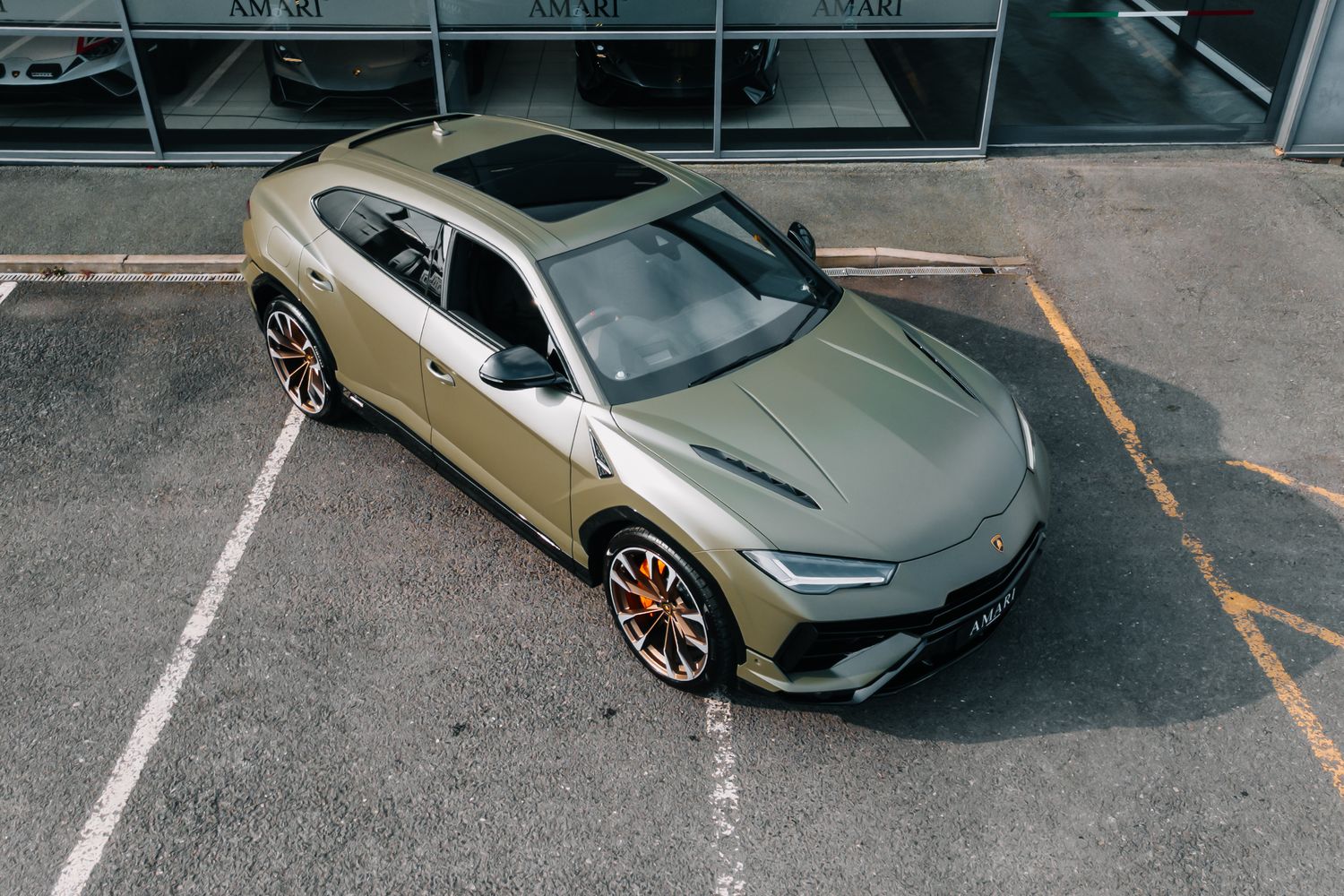 Lamborghini Urus V8 S