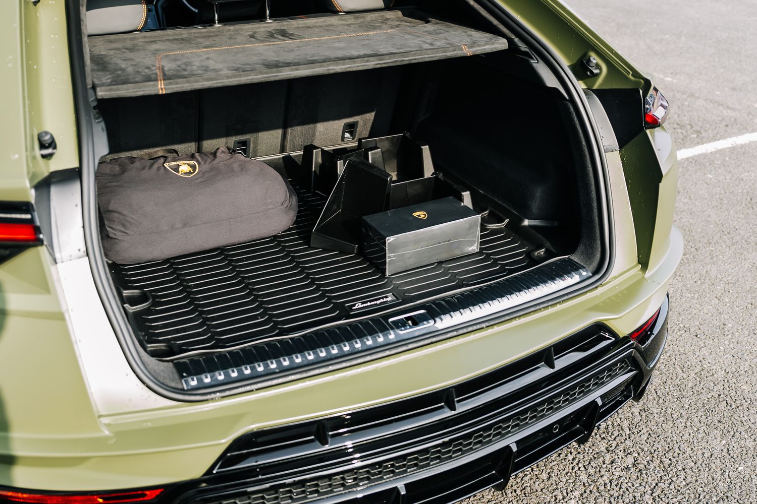 Lamborghini Urus V8 S
