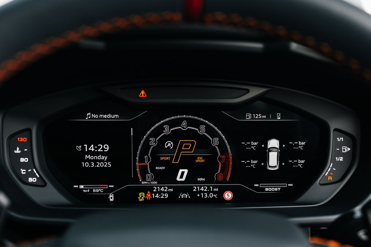 Lamborghini Urus V8 S