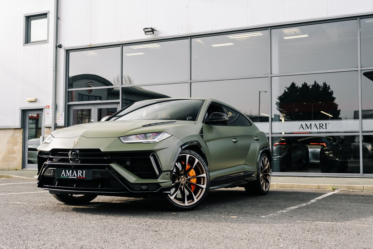 Lamborghini Urus V8 S
