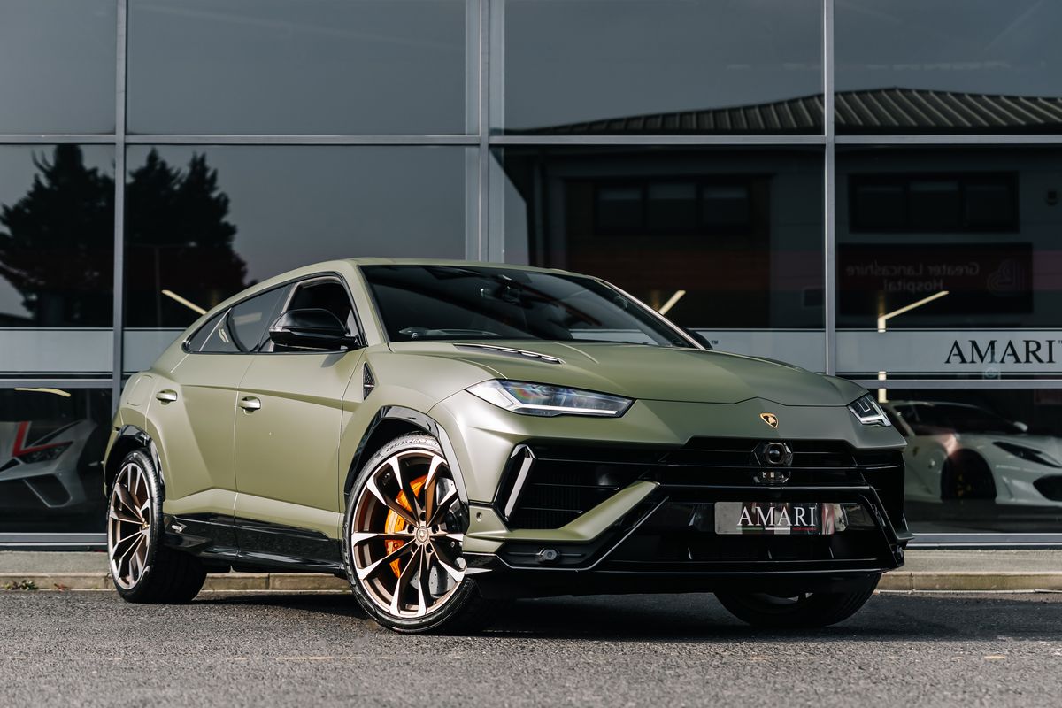 Lamborghini Urus V8 S