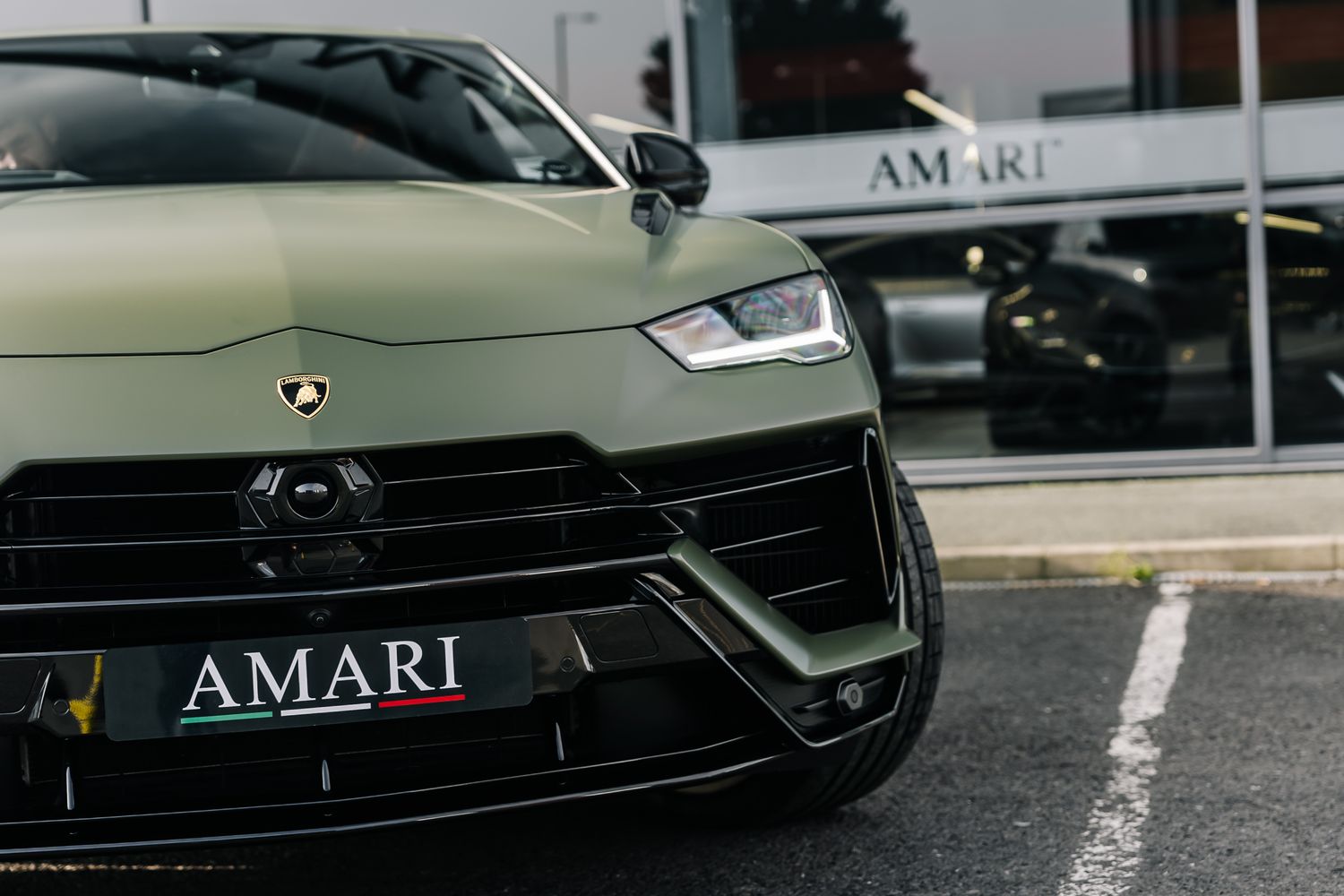 Lamborghini Urus V8 S