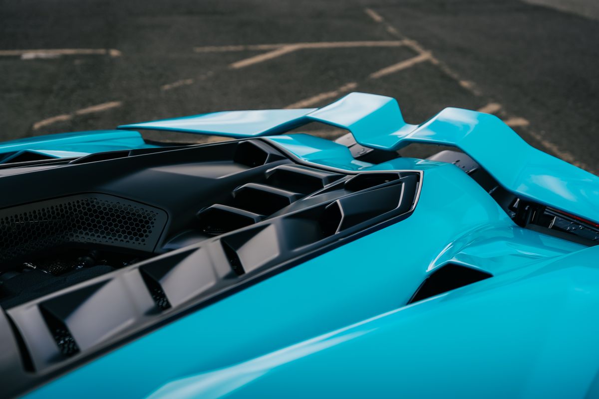 Lamborghini Revuelto