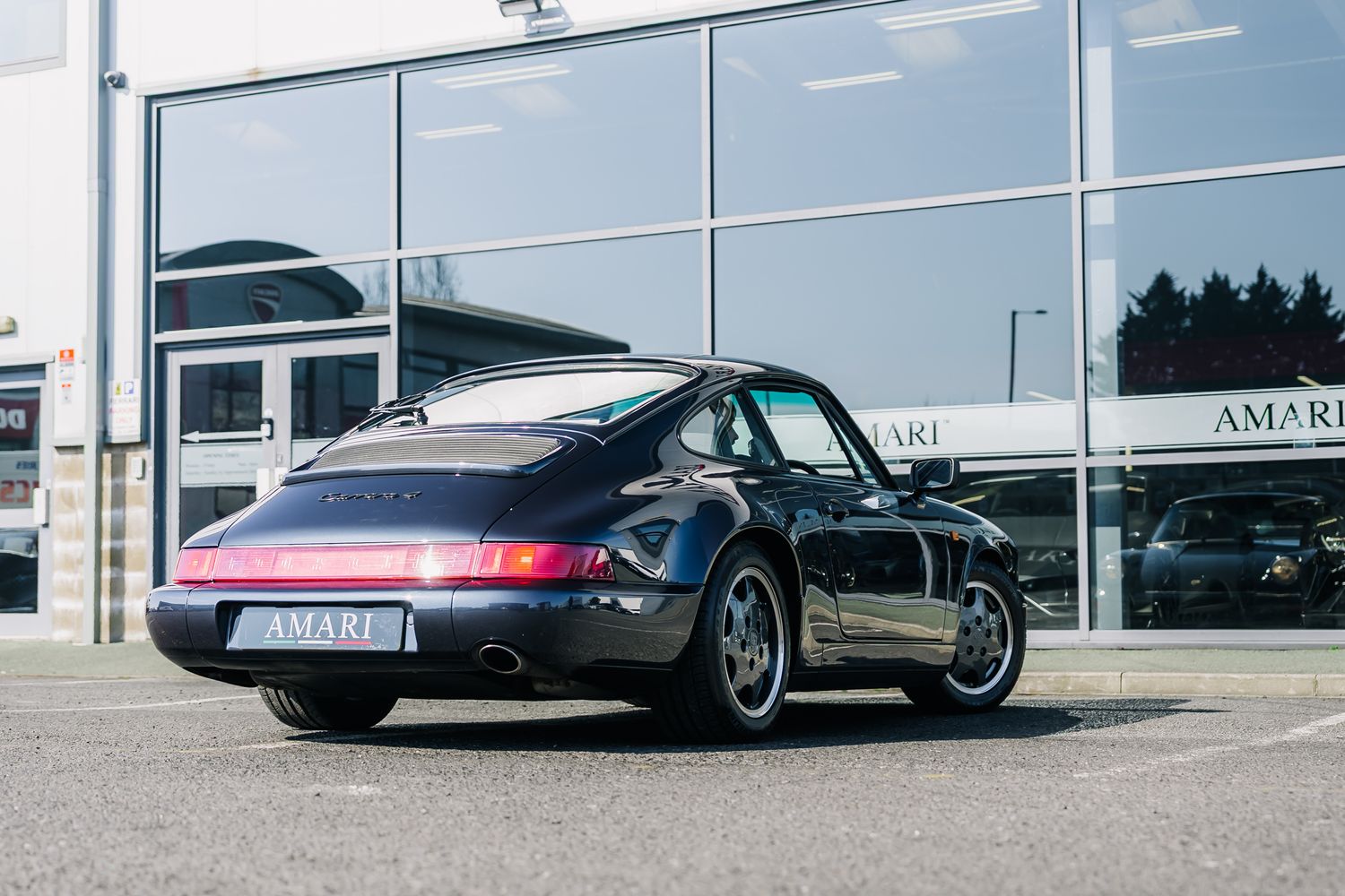 Porsche 911 964 Carrera 4