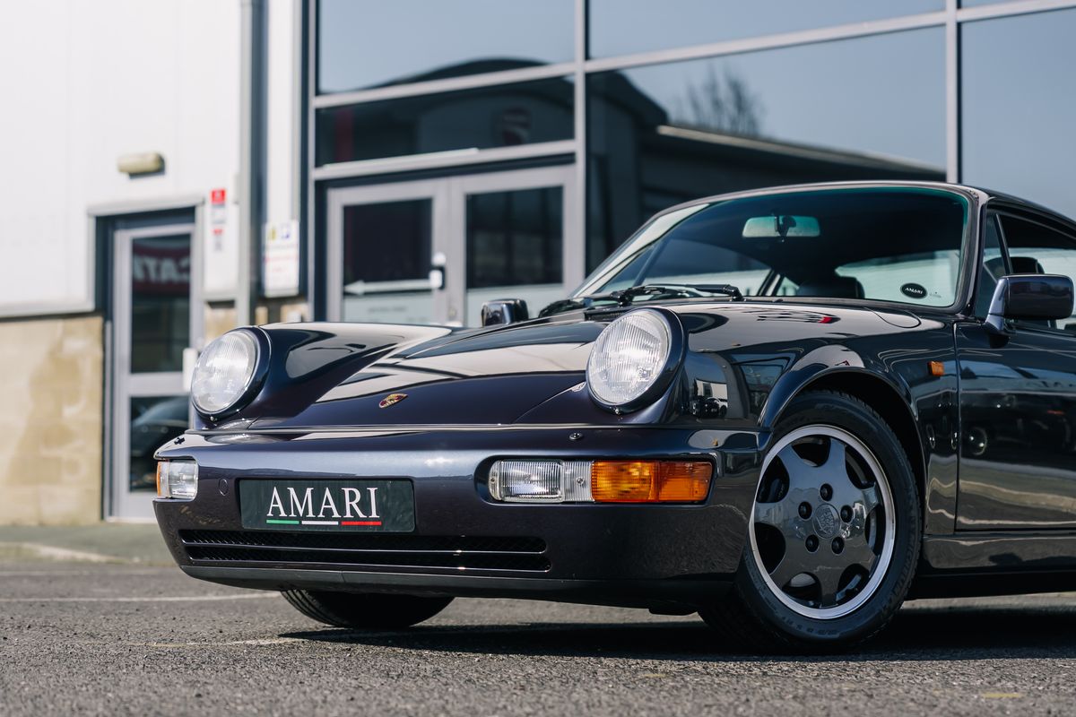 Porsche 911 964 Carrera 4