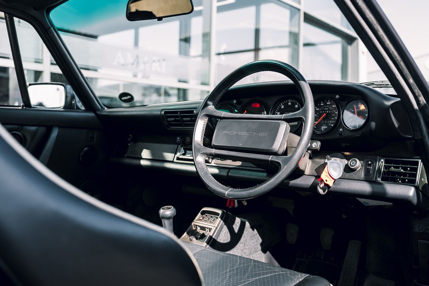 Porsche 911 964 Carrera 4