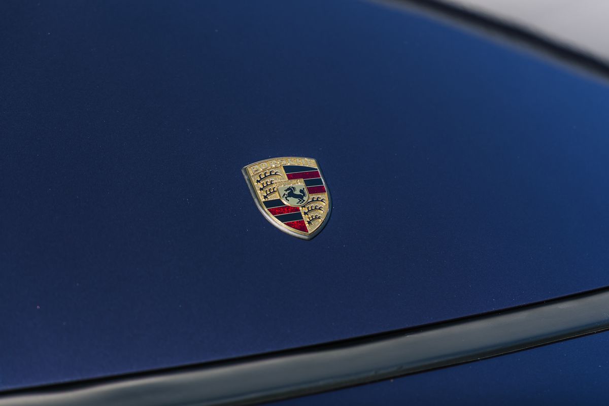 Porsche 911 964 Carrera 4