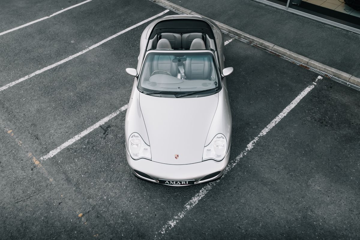Porsche 911 Carrera 4S Tiptronic S Cabriolet