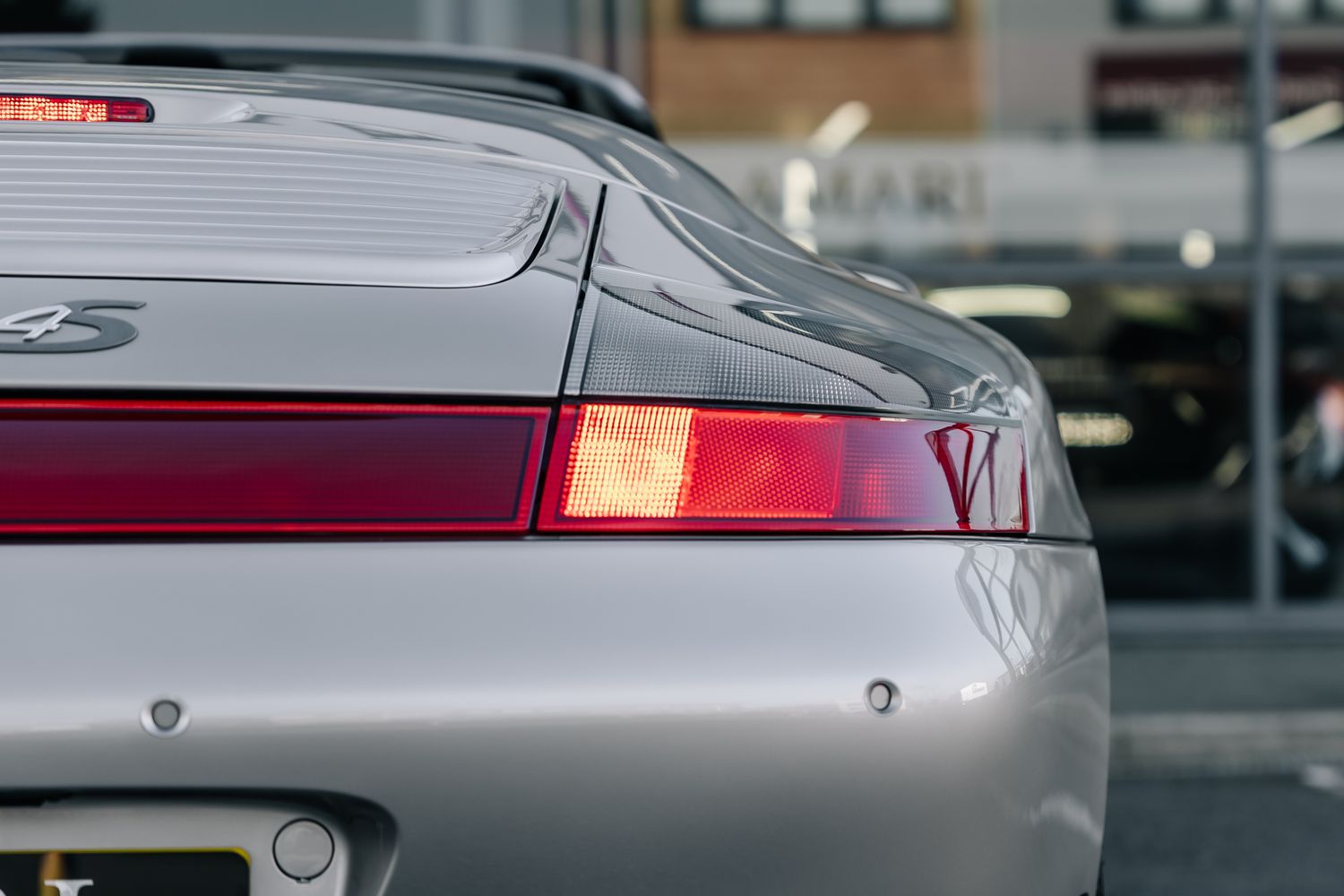 Porsche 911 Carrera 4S Tiptronic S Cabriolet