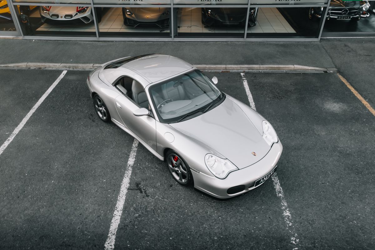 Porsche 911 Carrera 4S Tiptronic S Cabriolet