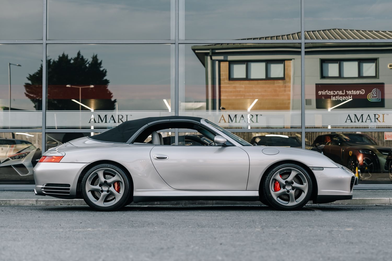 Porsche 911 Carrera 4S Tiptronic S Cabriolet