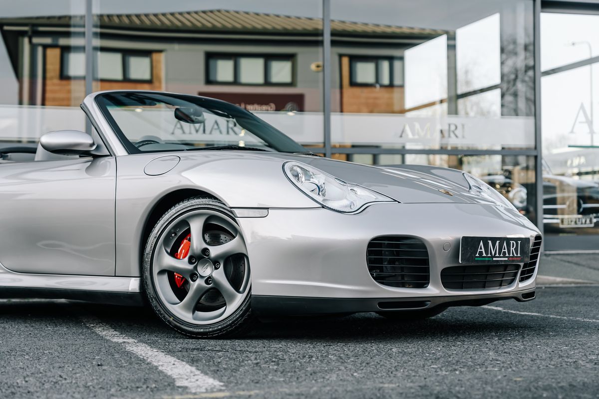 Porsche 911 Carrera 4S Tiptronic S Cabriolet