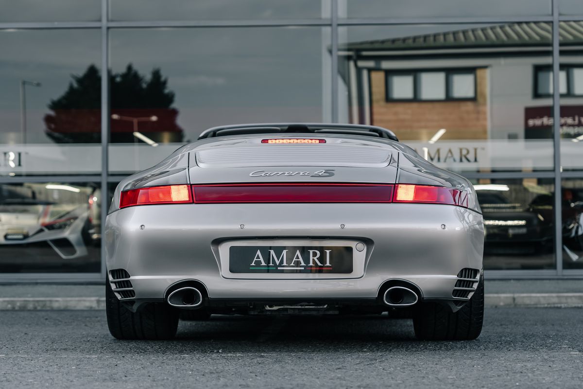 Porsche 911 Carrera 4S Tiptronic S Cabriolet