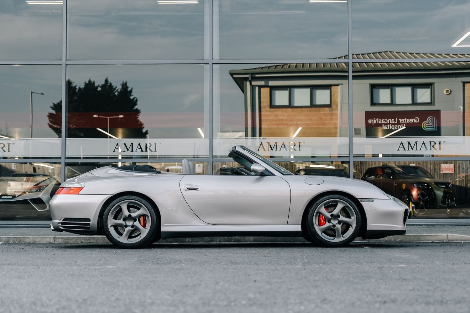 Porsche 911 Carrera 4S Tiptronic S Cabriolet