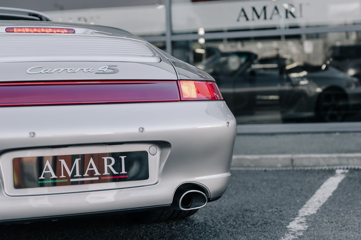 Porsche 911 Carrera 4S Tiptronic S Cabriolet