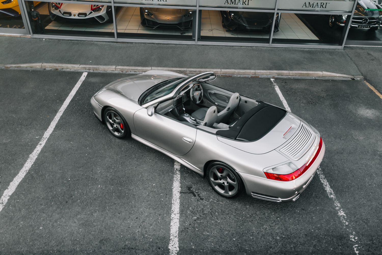 Porsche 911 Carrera 4S Tiptronic S Cabriolet