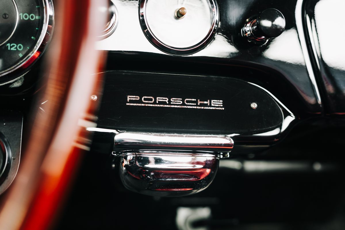 PORSCHE S 356