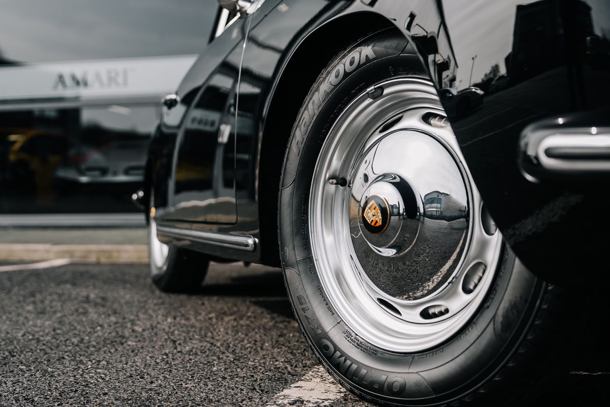 PORSCHE S 356