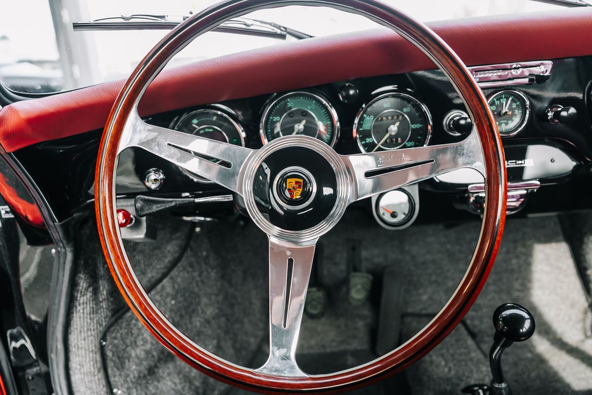 PORSCHE S 356