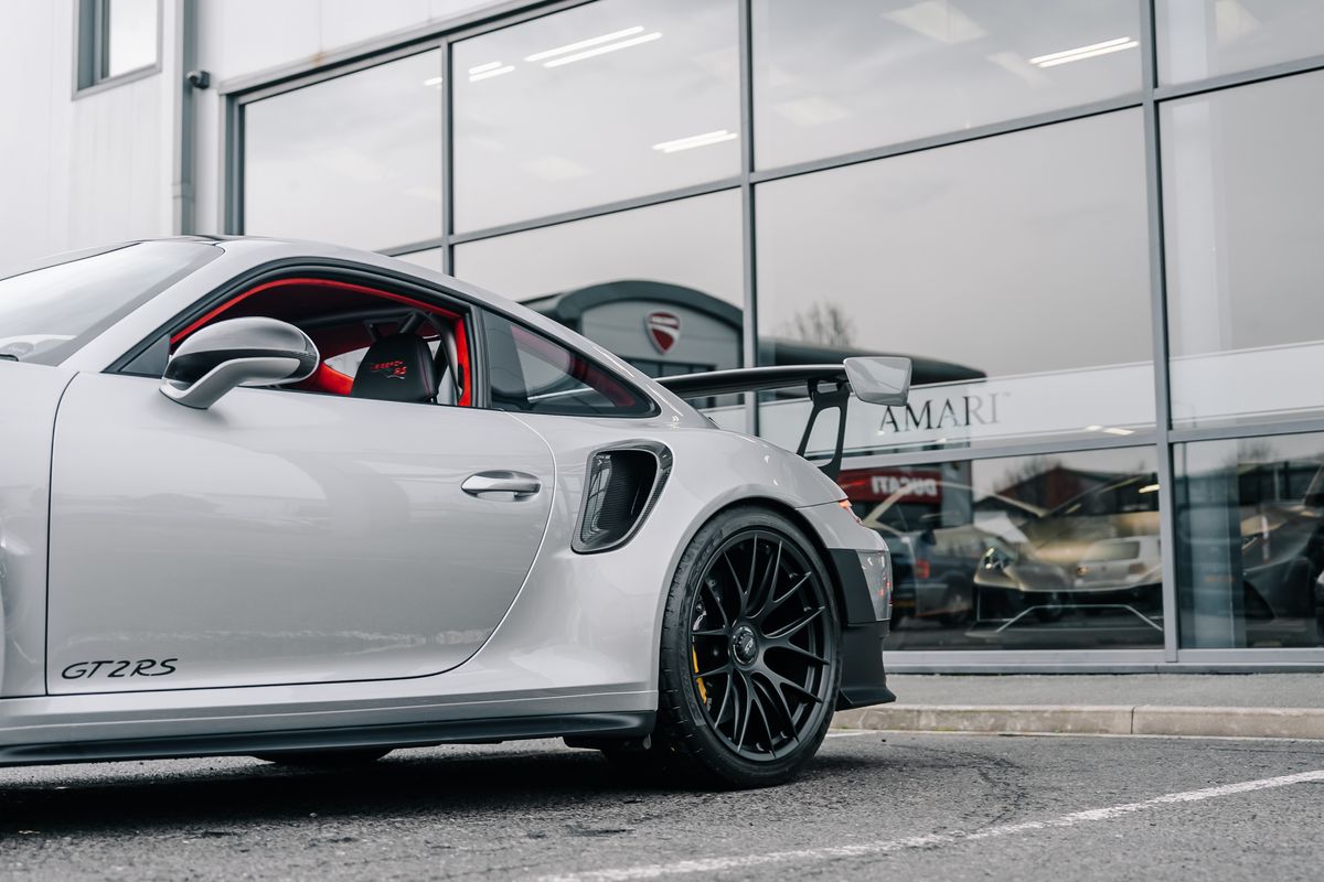 Porsche 911 991.2 GT2 RS Weissach