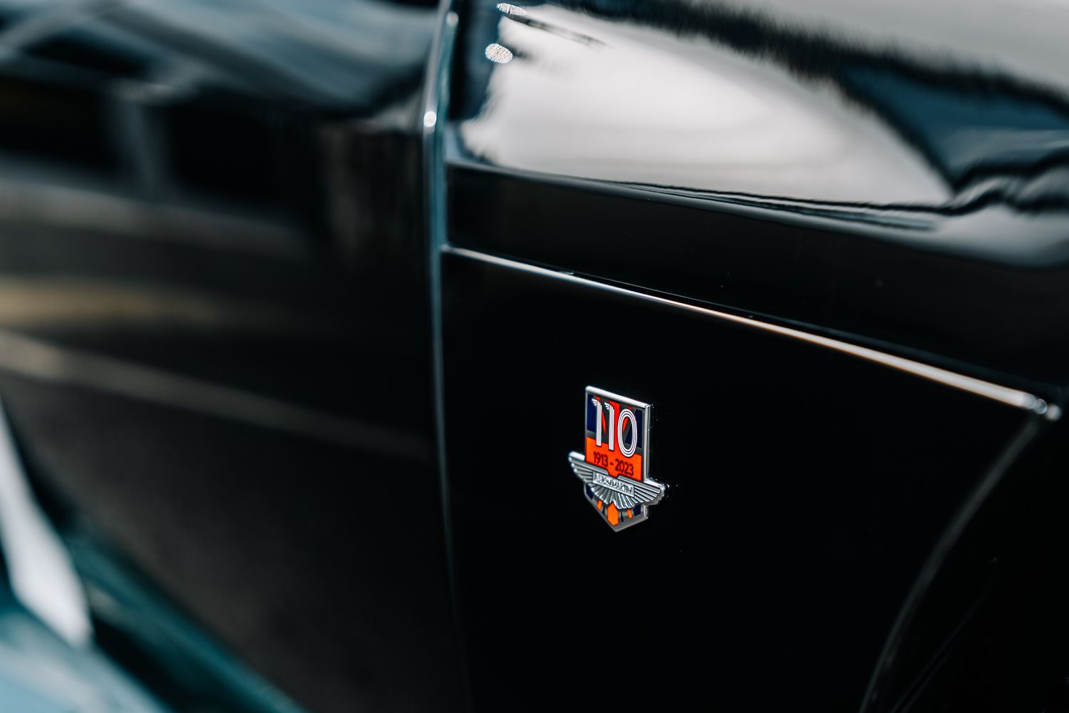 Aston Martin The Final Valour V12