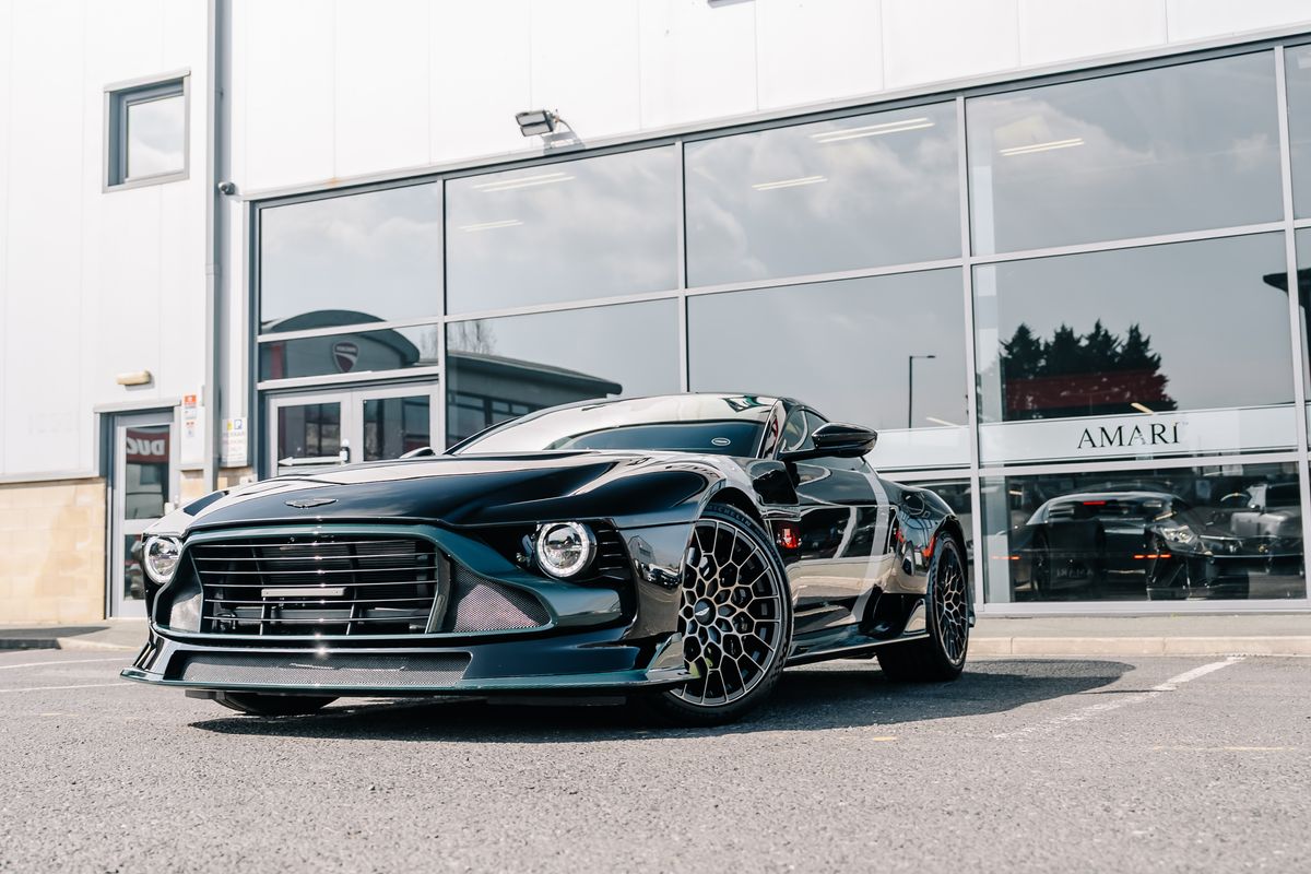 ASTON MARTIN THE FINAL VALOUR 110/110 - VAT Q