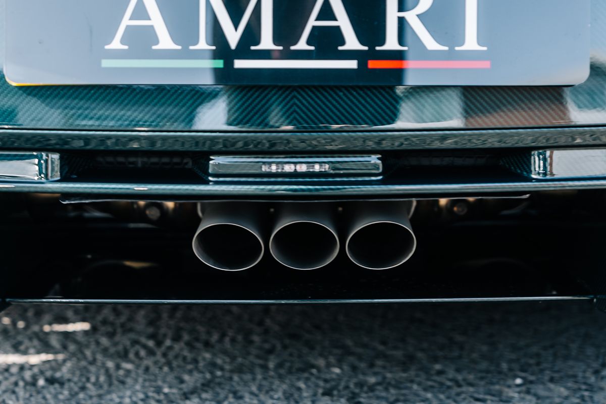 ASTON MARTIN THE FINAL VALOUR 110/110 - VAT Q