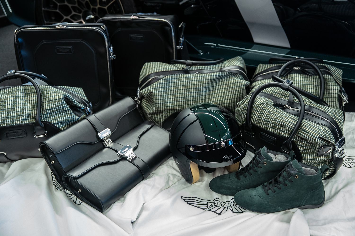 Aston Martin The Final Valour V12