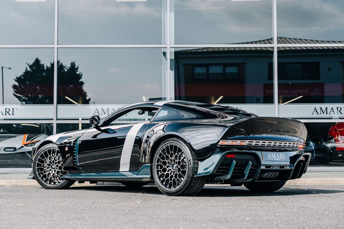 ASTON MARTIN THE FINAL VALOUR 110/110 - VAT Q
