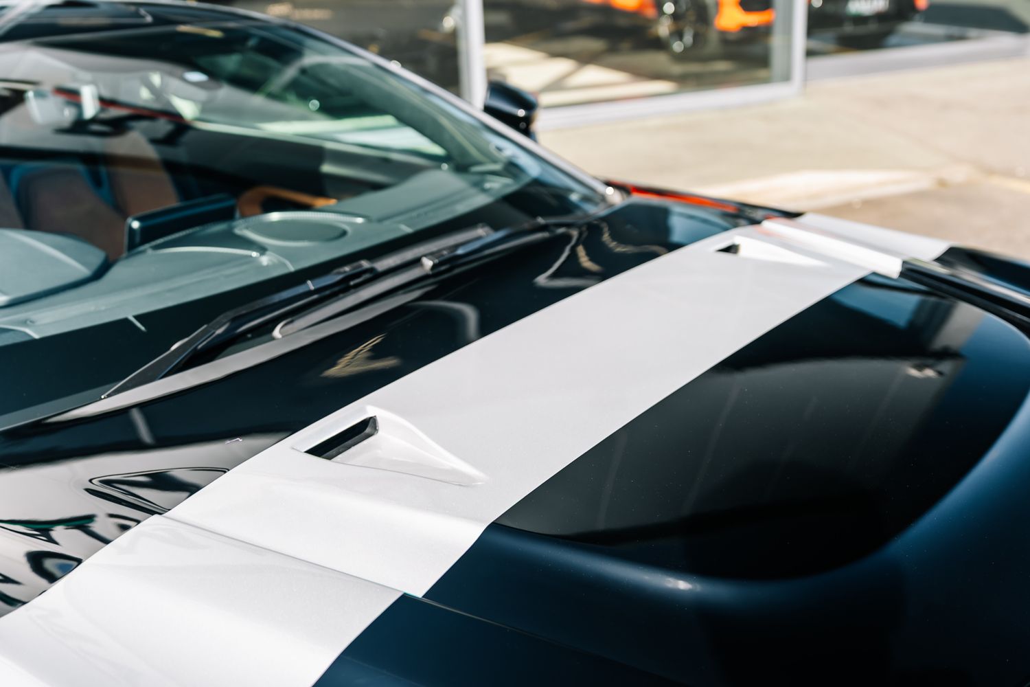 Aston Martin The Final Valour V12