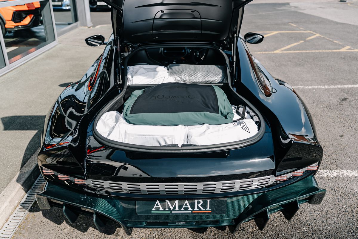 ASTON MARTIN THE FINAL VALOUR 110/110 - VAT Q