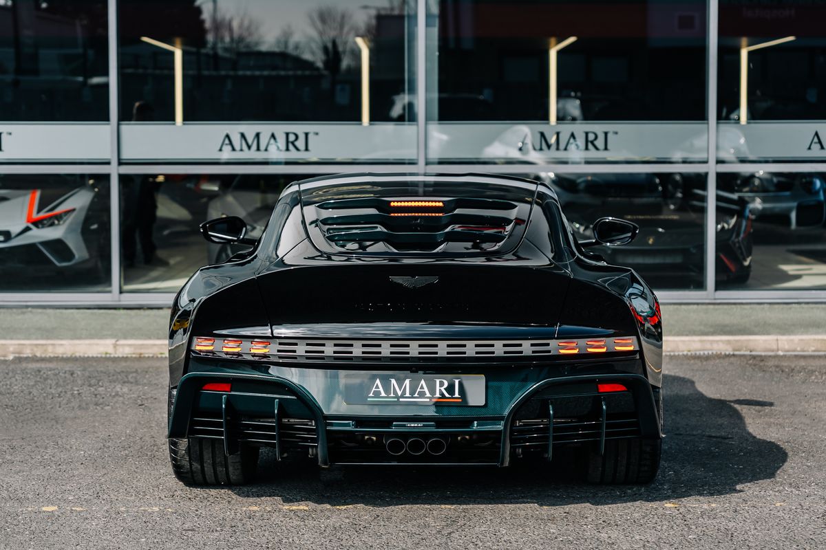 ASTON MARTIN THE FINAL VALOUR 110/110 - VAT Q