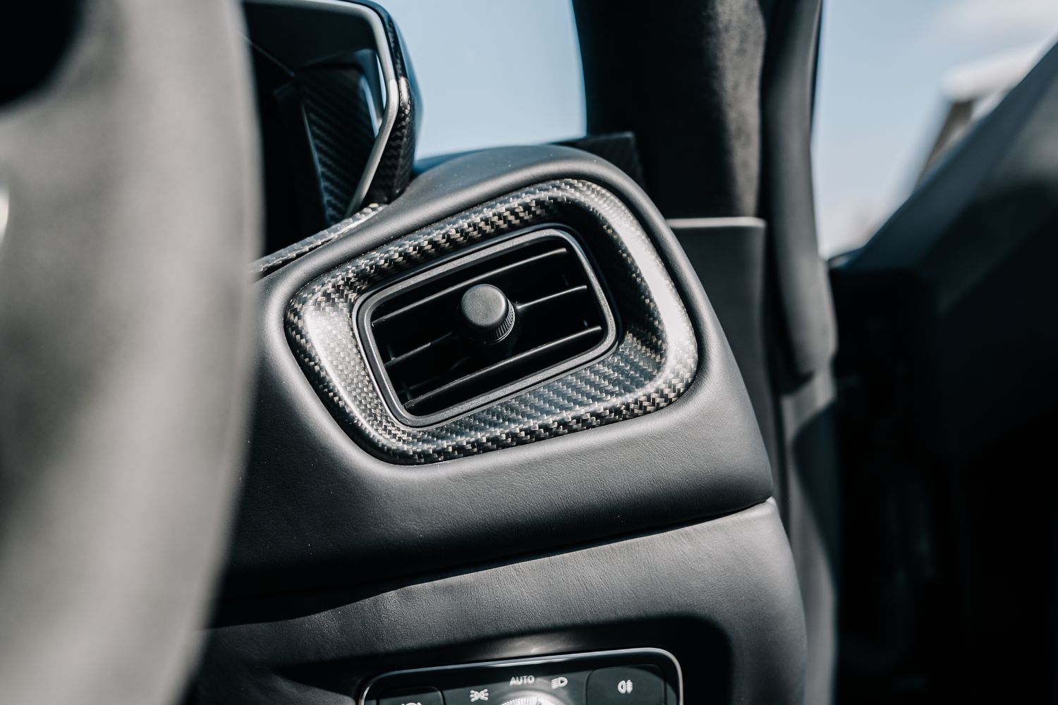 Aston Martin The Final Valour V12