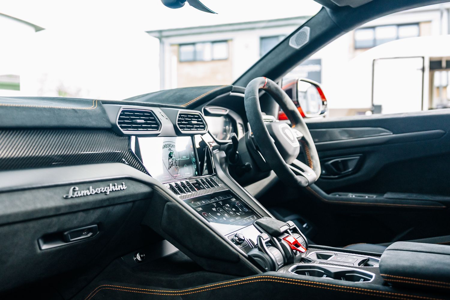 Lamborghini Urus Performante