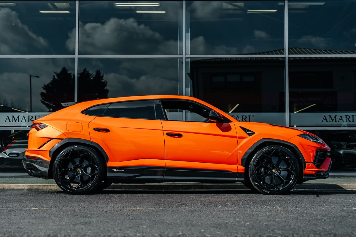 Lamborghini Urus Performante