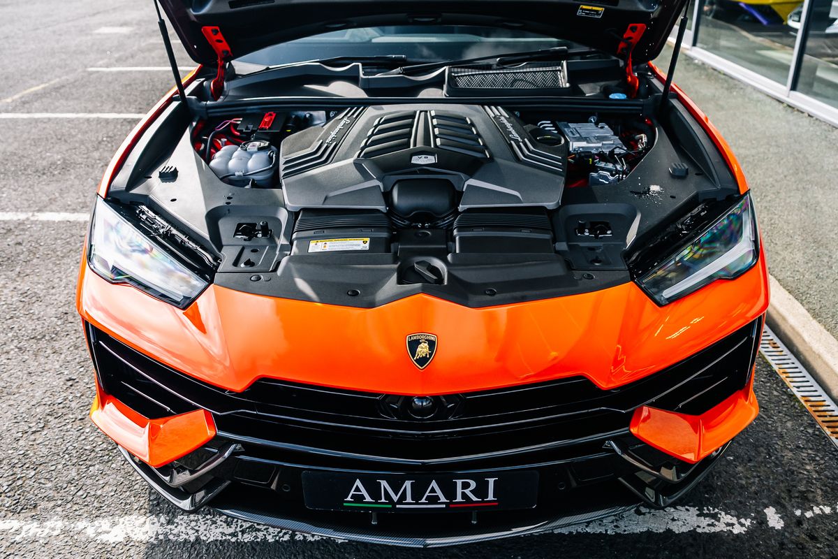 Lamborghini Urus Performante