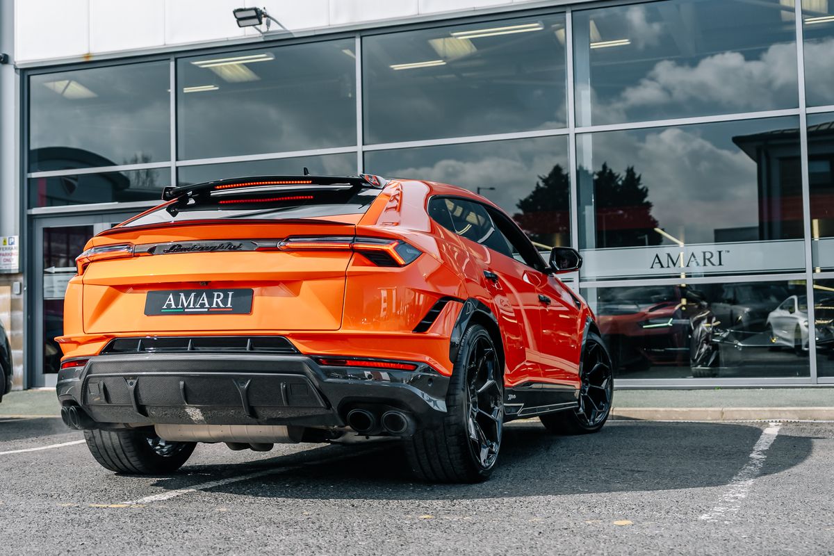 Lamborghini Urus Performante