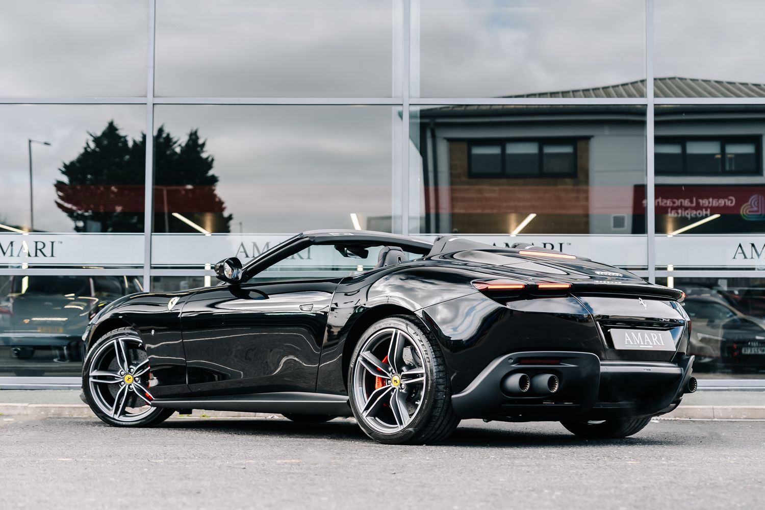 Ferrari Roma Spider