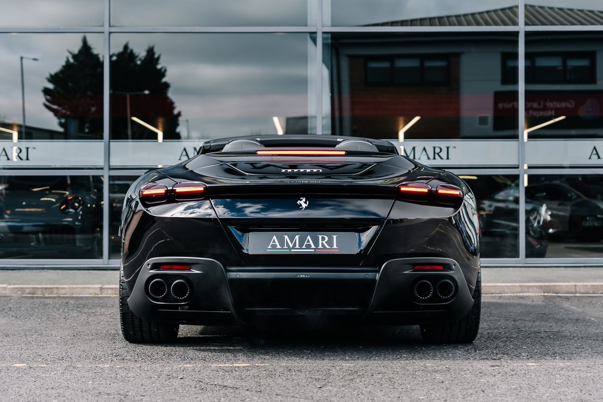 FERRARI ROMA SPIDER - VAT Q