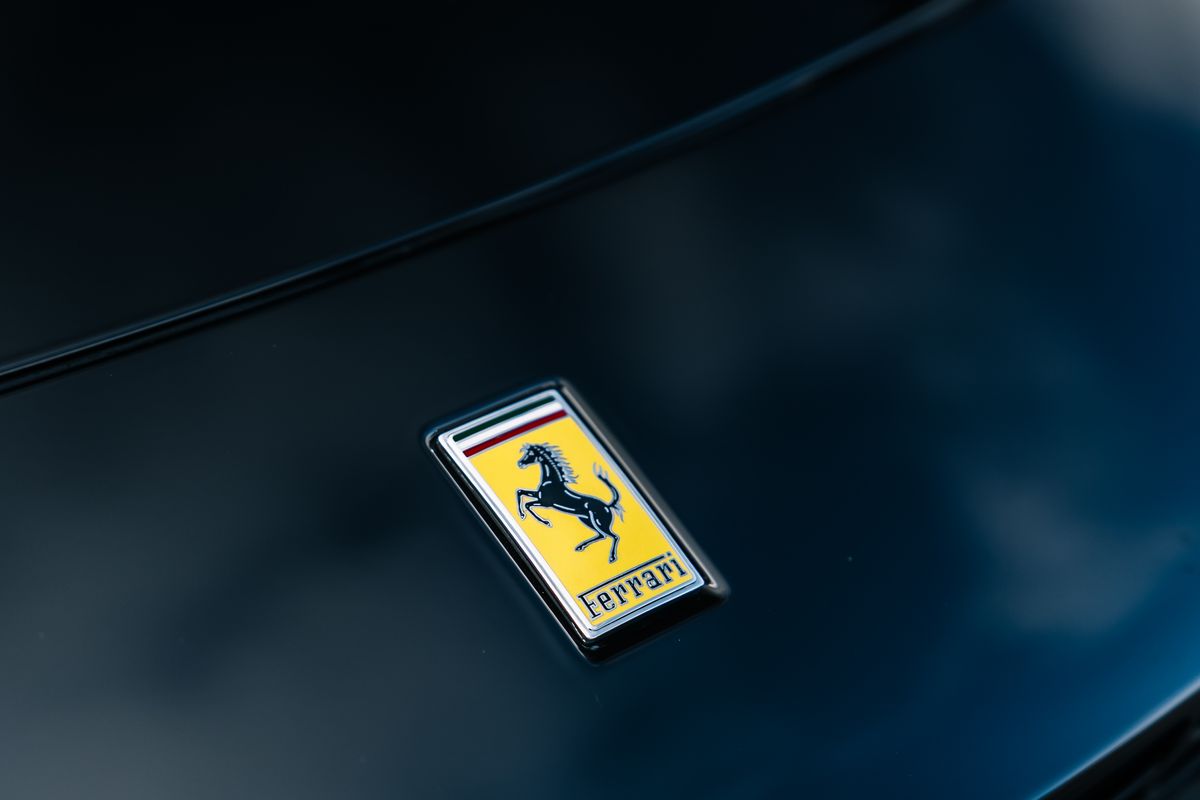 FERRARI ROMA SPIDER - VAT Q