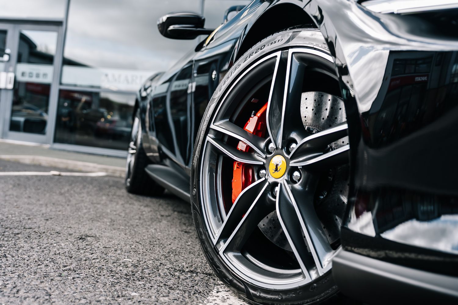Ferrari Roma Spider